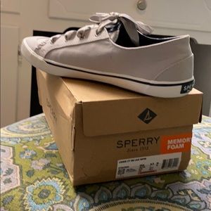 Sperry lounge lace vapor sneaker